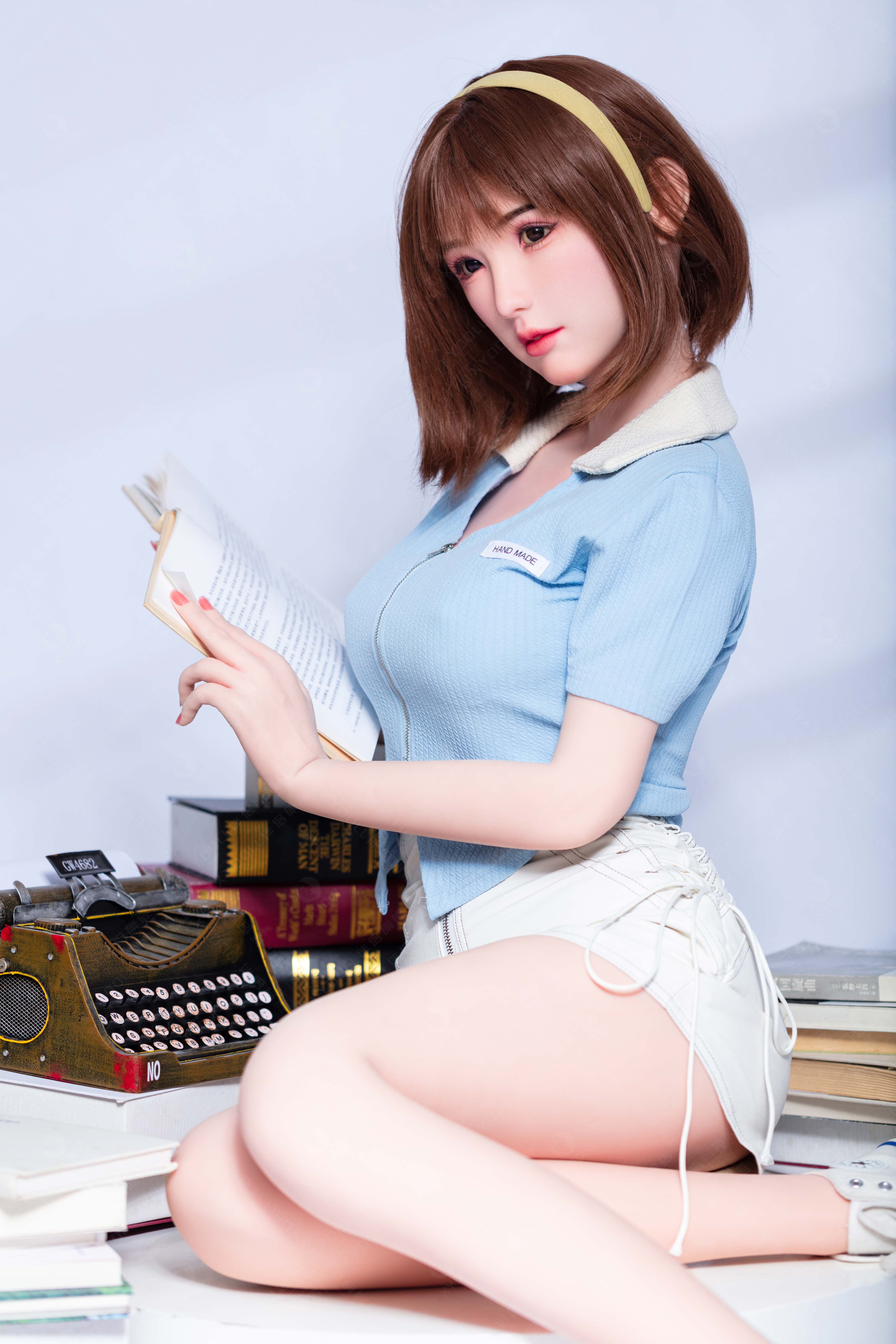 Molly: 158cm D-Cup BBW Silicone Sex Doll